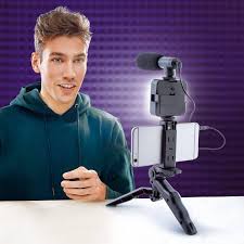 Studio Creator Podcast & Vlogging Kit - Image 4