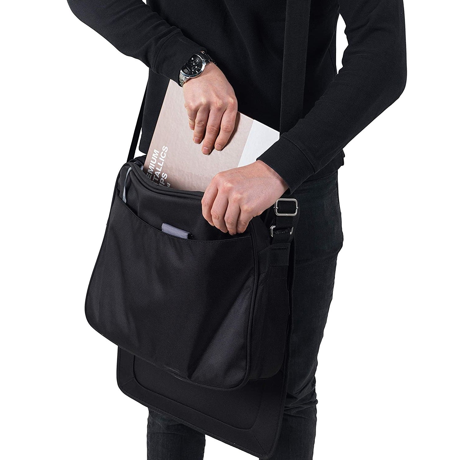 Wenger 16" Messenger Bag - Image 3