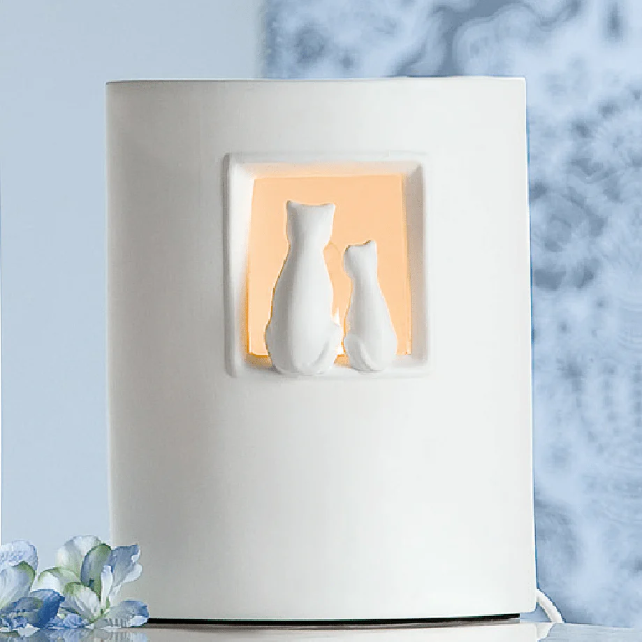 White Porcelain Cat Cut-out Cylindrical Lamp 22cm