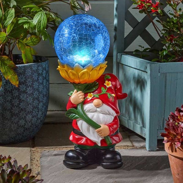 Wonder Wizard Solar Figurine 40cm - Image 4
