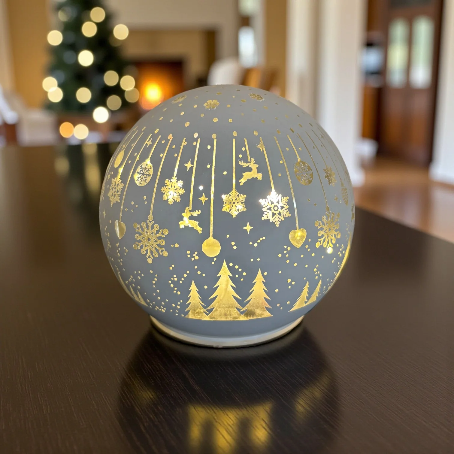 WonderGlobe 11cm Diameter - White - Image 2