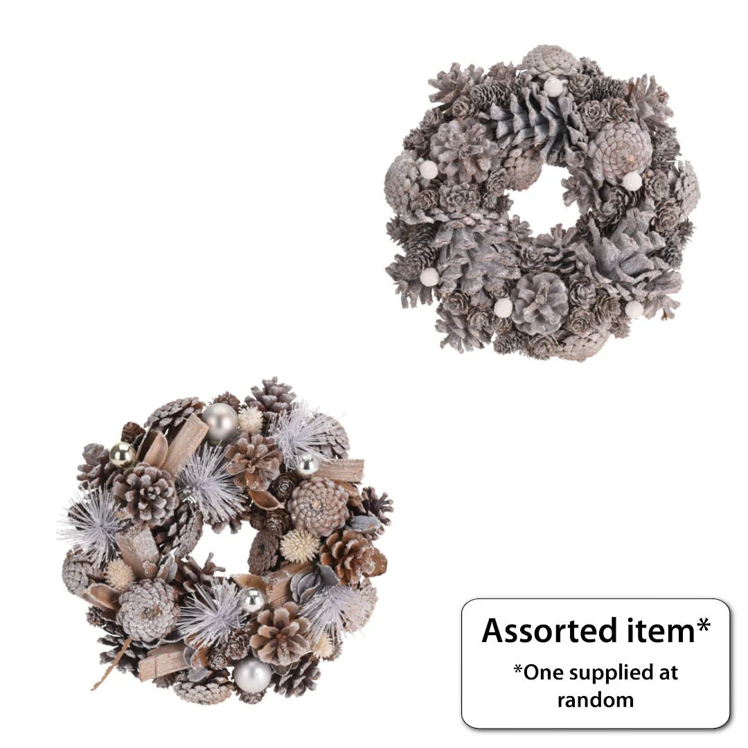 Wreath with Pine Cones 24cm