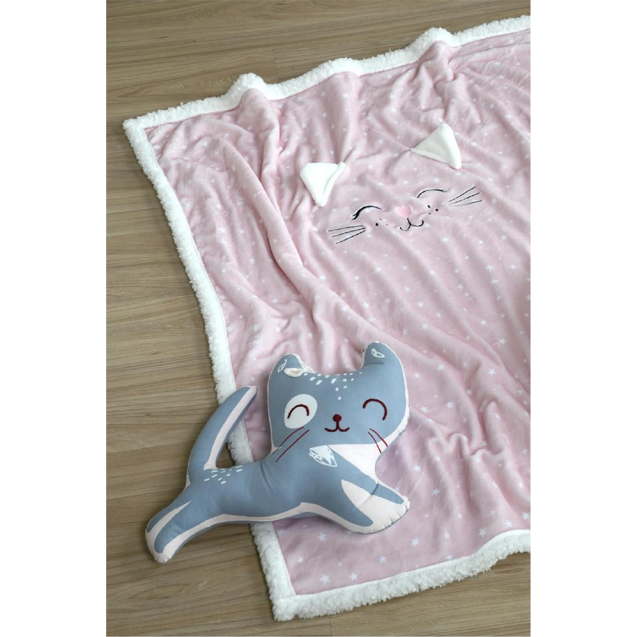 Zoeline Pink Throw 90 x 120cm - Image 2