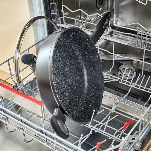 Zyliss Cook Ultimate Non-Stick Sauté Pan with Glass Lid 28cm - Image 4